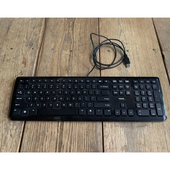 AmazonBasics Computer Keyboard Wired Low-Profile Keys Quiet KU-0833 . - Picture 1 of 2